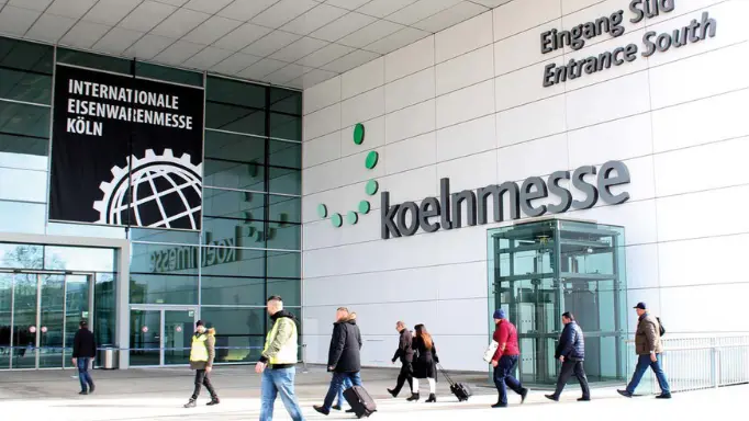 the entrance to Koelnmesse
