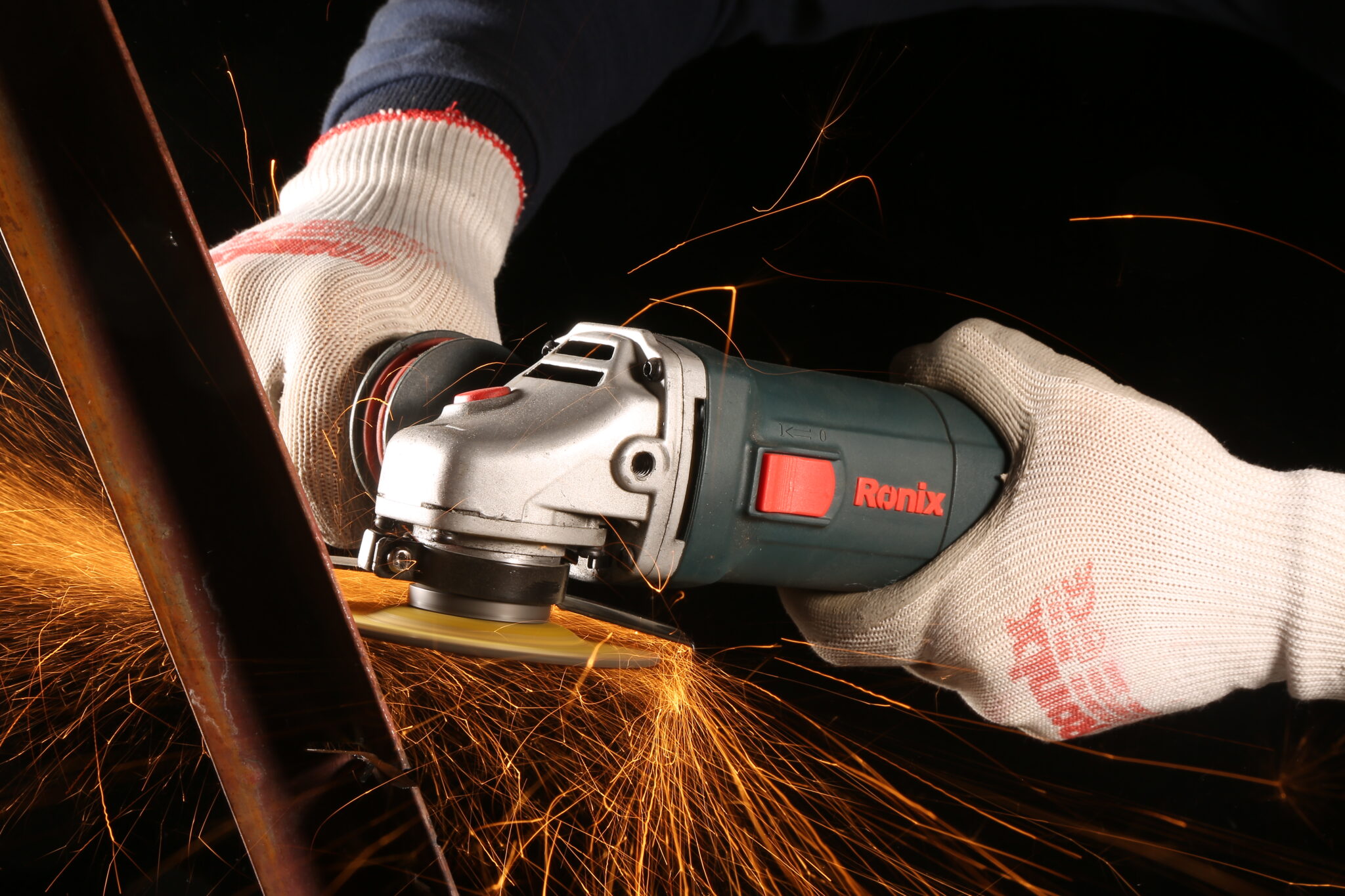 The Beginner’s Guide to Different Types of Angle Grinder Wheels Ronix