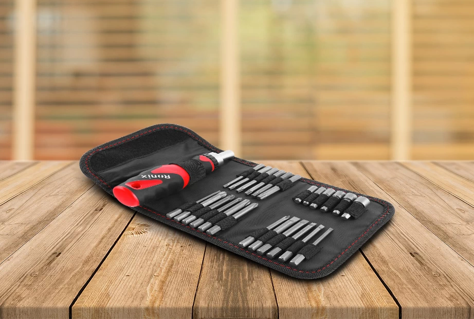 A compact Ronix screwdriver set