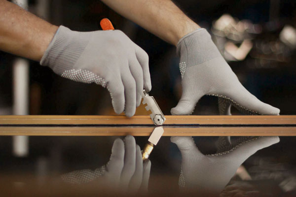 Cutting Glass with a Glass Cutter (or without it): Learn the ropes