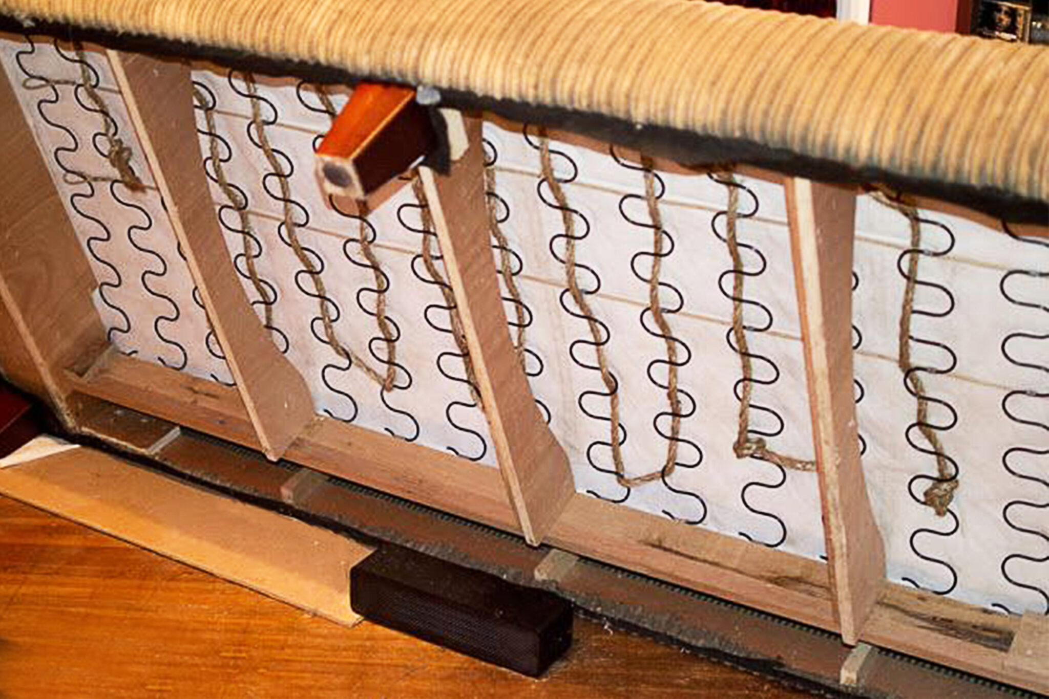 Old sofa repair