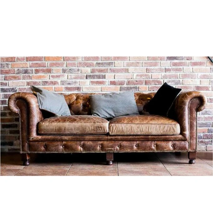 picture of a leather couch 