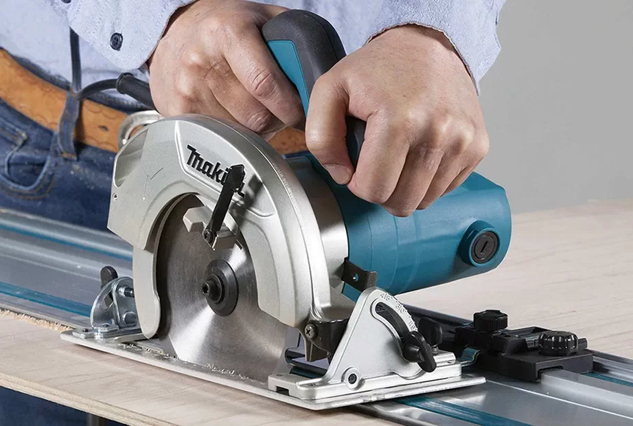 Makita skill saw online corded