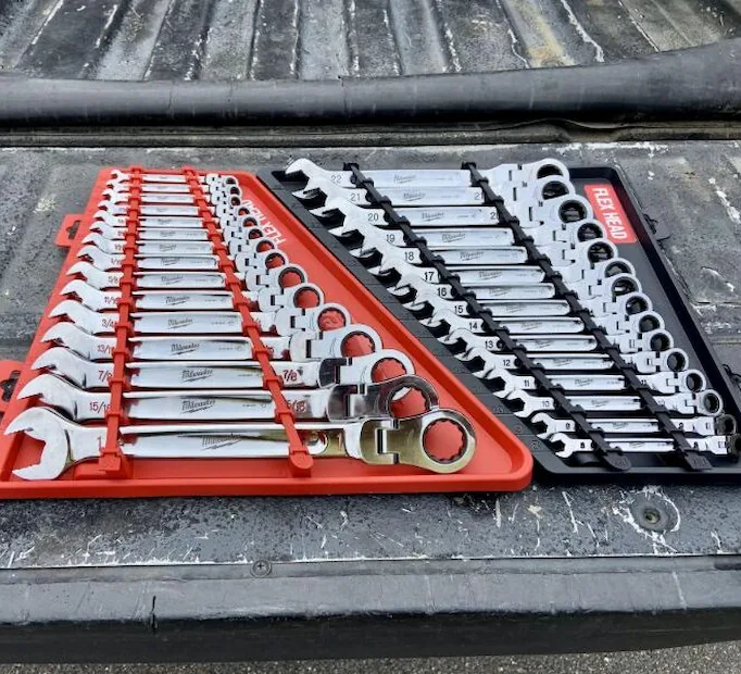 A flex-head ratcheting wrench set in SAE and metric sizes