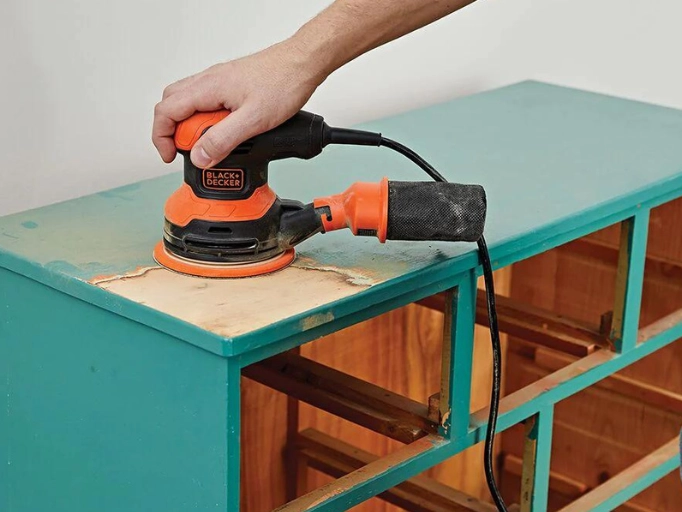 a sander used for removing paint