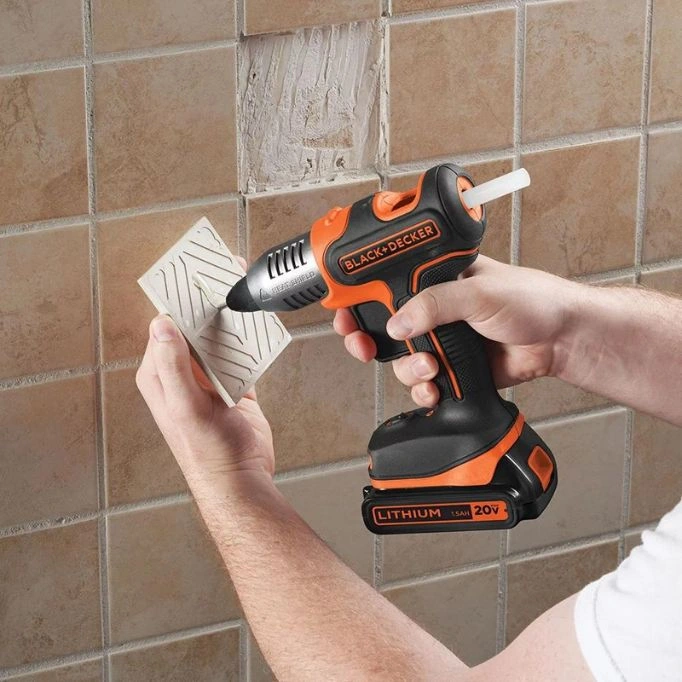 picture of the best cordless glue gun 