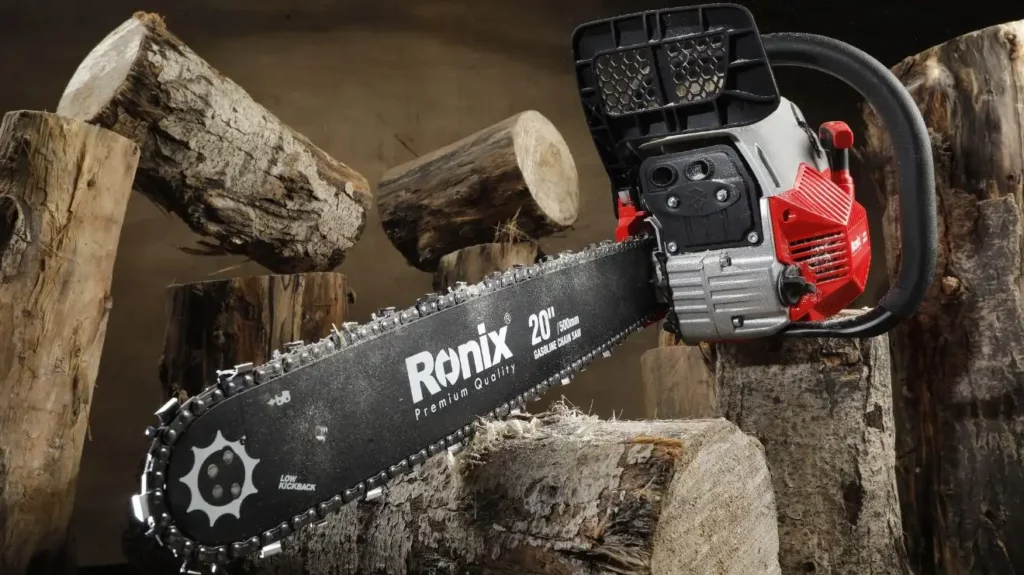 Find the Perfect Tool with the Best Chainsaws | Ronix Mag