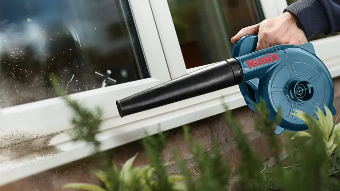 A lightweight and high-quality leaf blower from Ronix collection