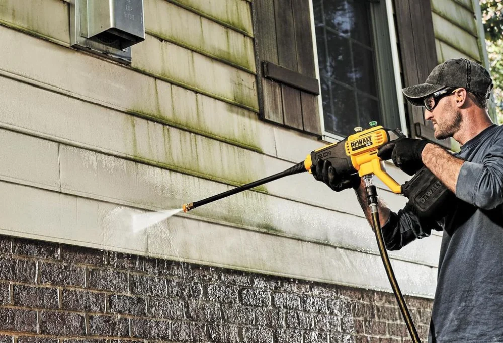 DeWalt pressure washer