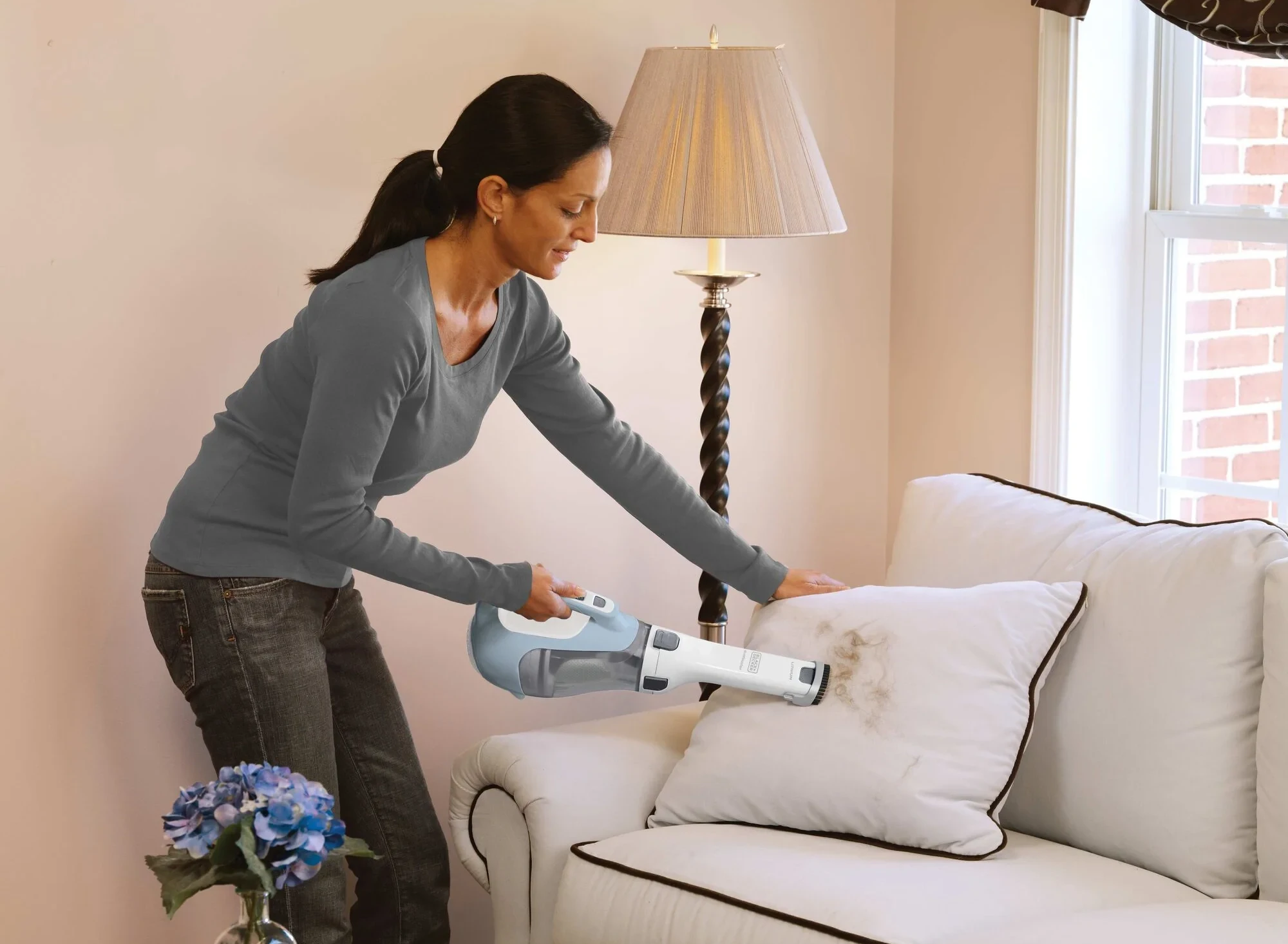 picture of Black+Decker cordless vacuum cleaner