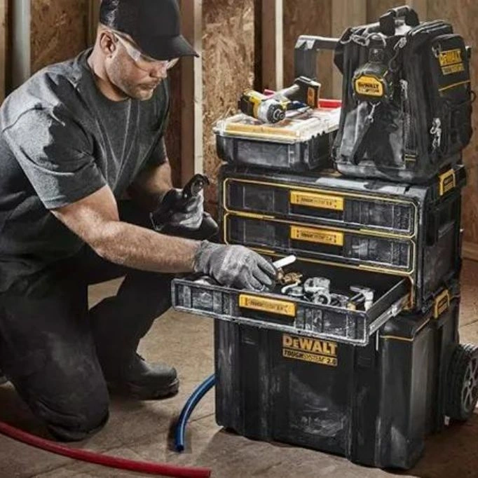 Picture of DeWalt's best rolling toolboxes