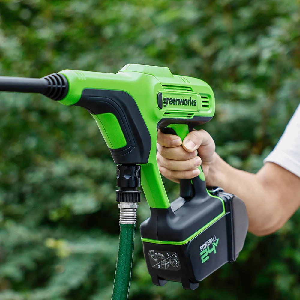 A picture of the Greenworks pressure washer