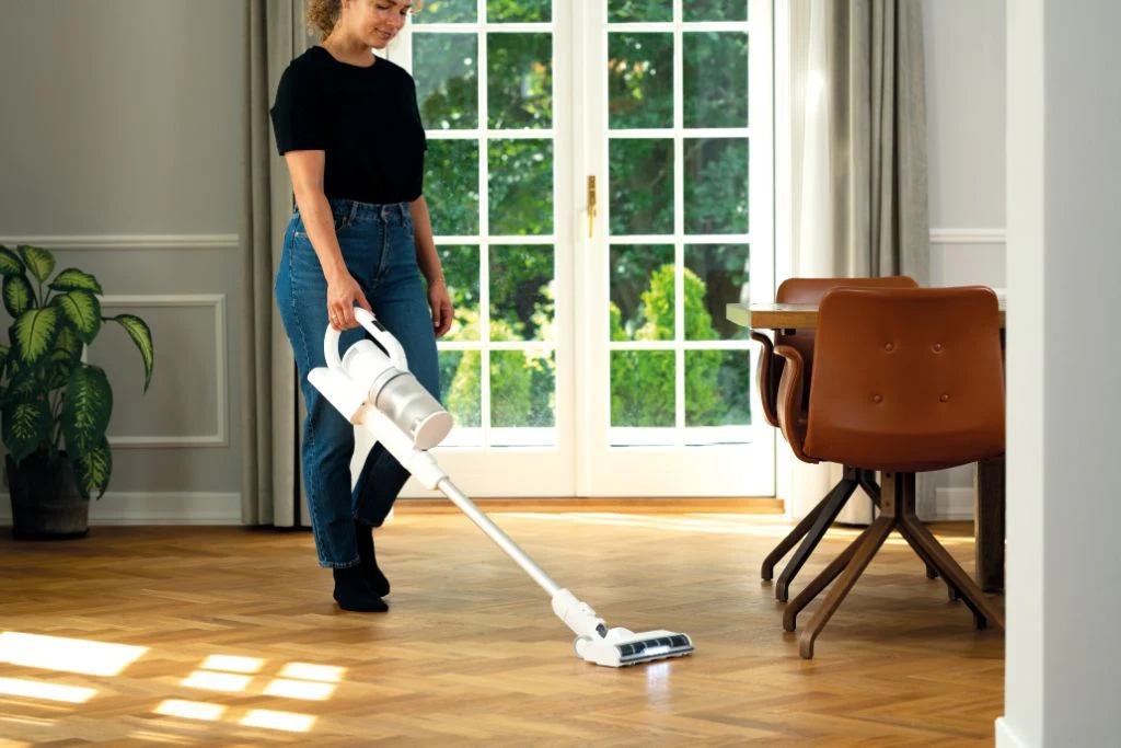 picture of a Nilfisk vacuum cleaner