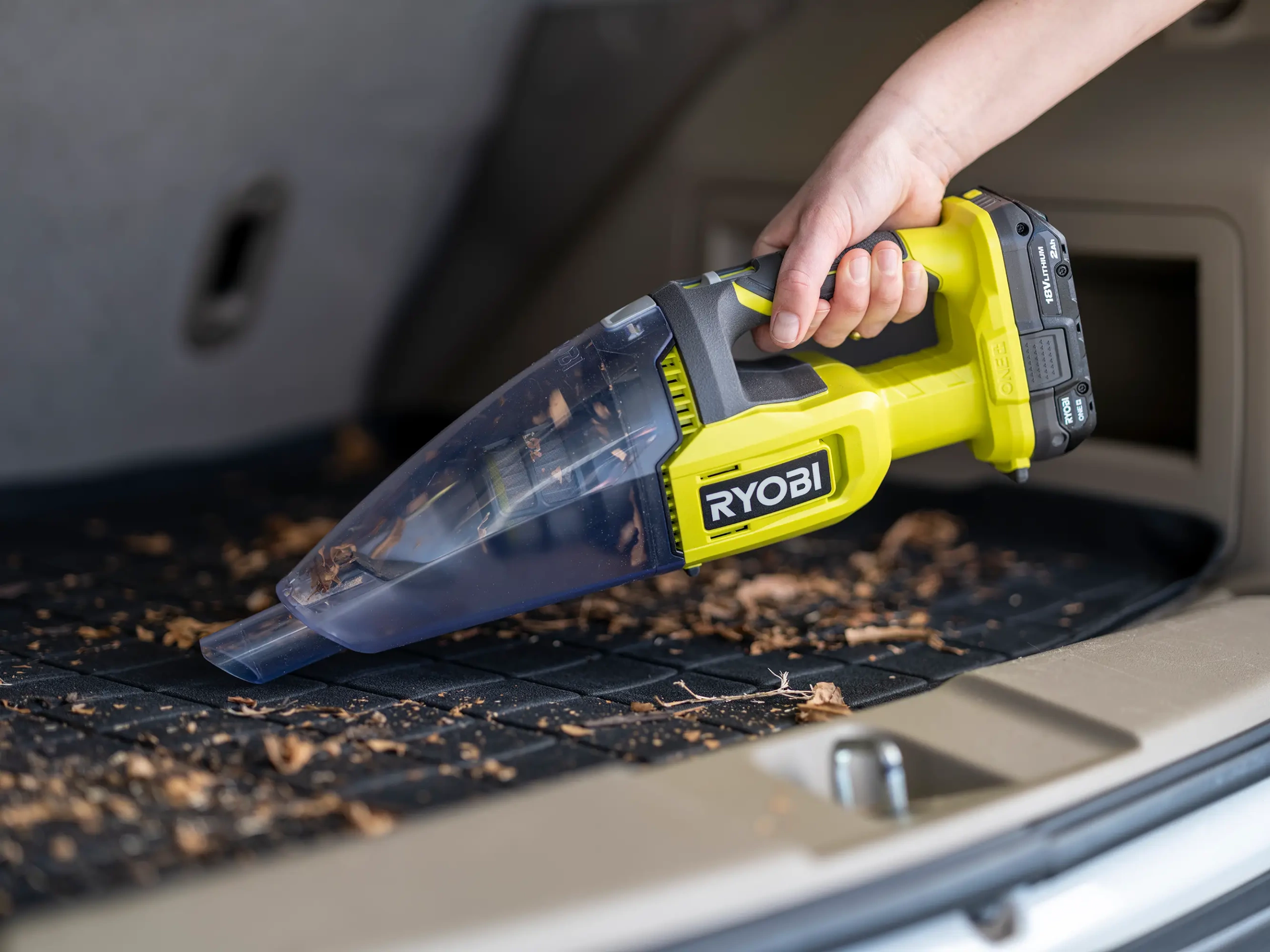 picture of the Ryobi vacuum cleaner