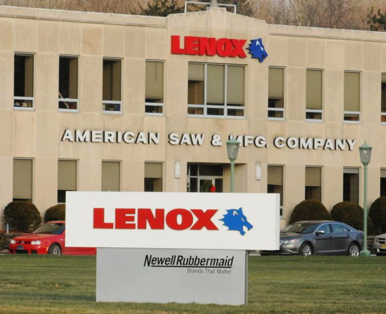 A picture of the Lenox saw blade manufacturer’s office building