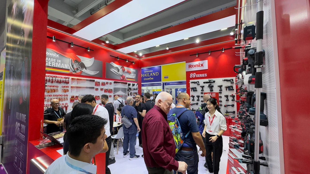 Attendees from all around the globe visiting the Ronix booth at the Canton Fair 2025