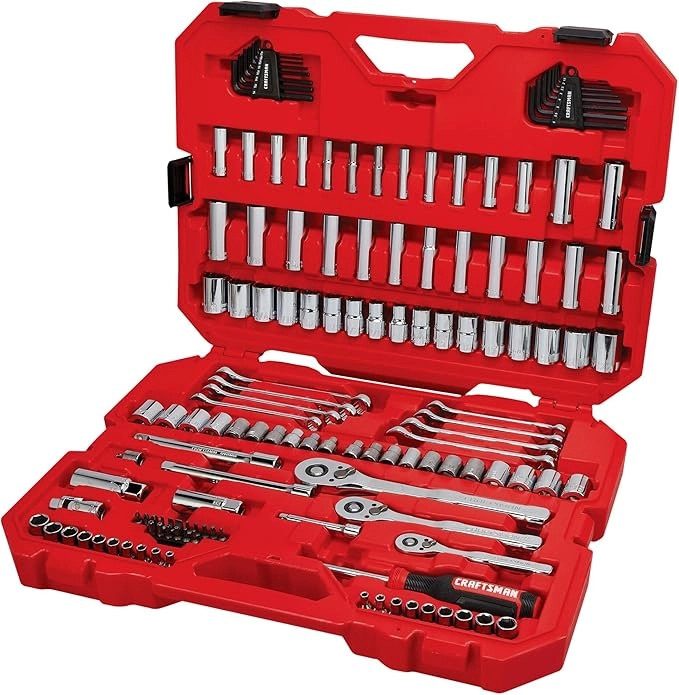 Craftsman 135-piece socket set