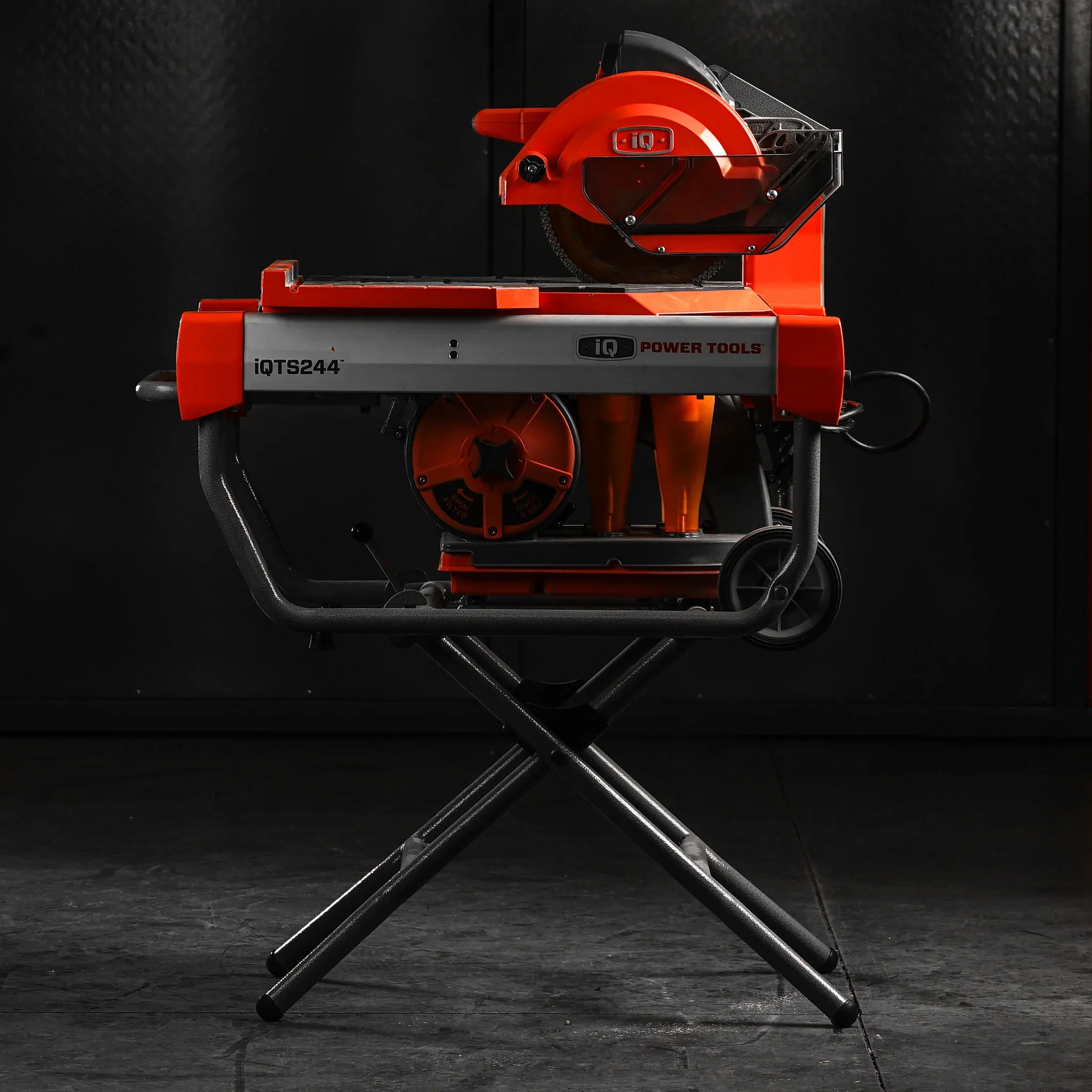 picture of iQ power tools top rated tile saw