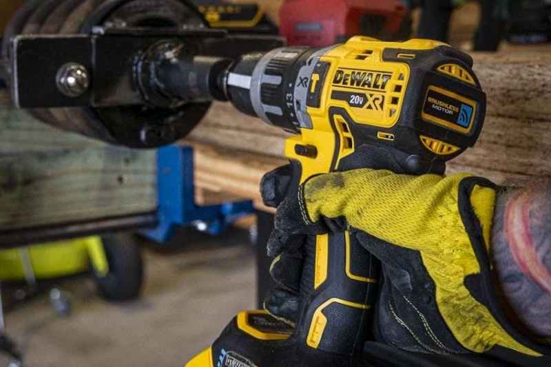 atornillador-inalámbrico-dewalt- CF601N-XJ