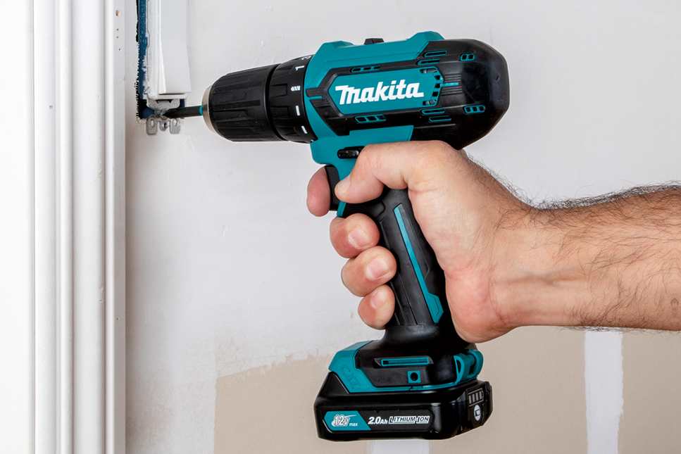 atornillador-inalámbrico-makita- dtd152rtj