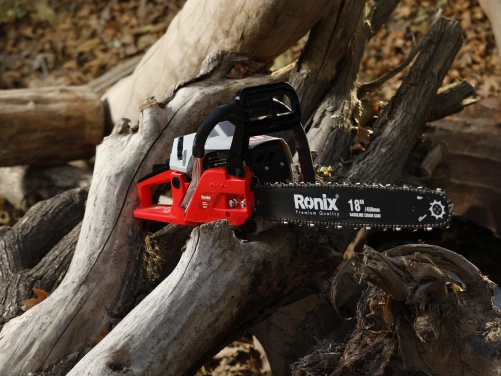 Chainsaws