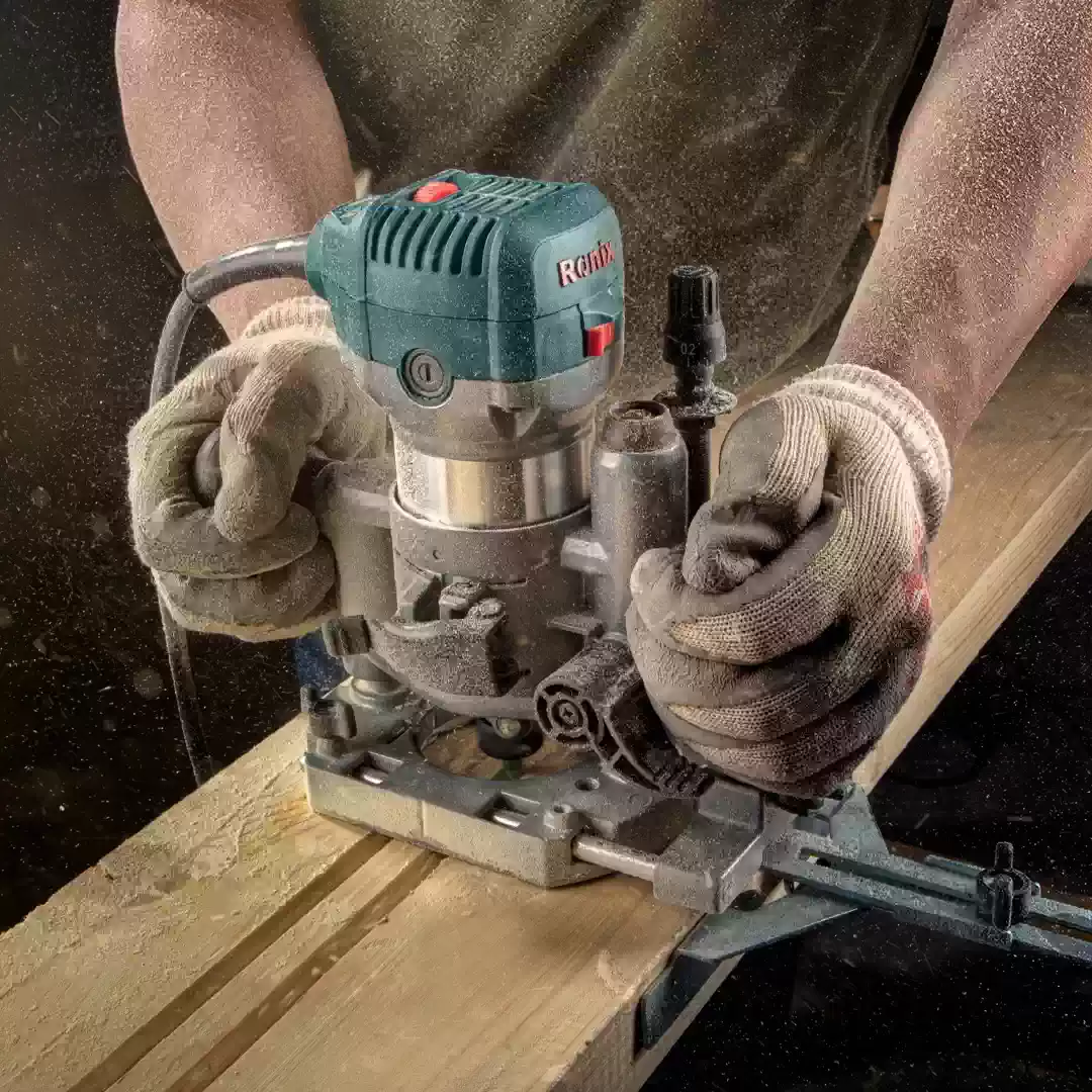 Small Drill, Big Power  WoodWorkers Guild of America