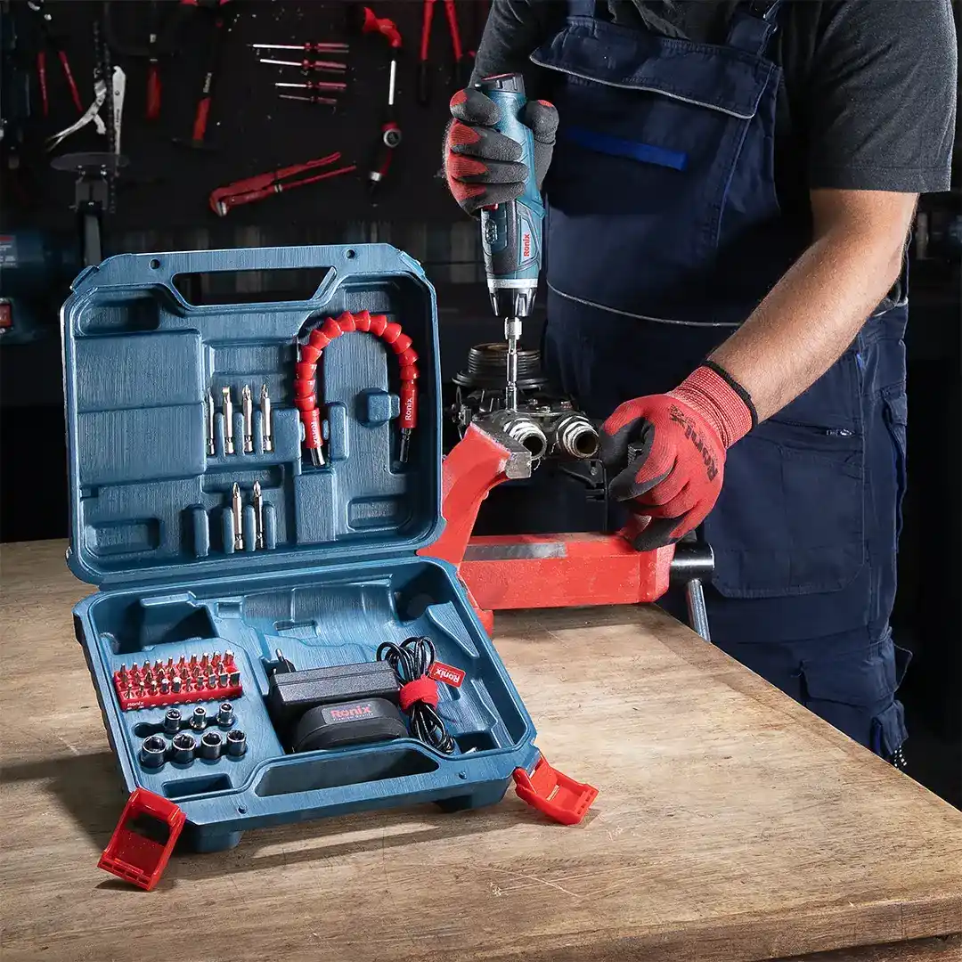 7.2V Cordless Screwdriver Kit