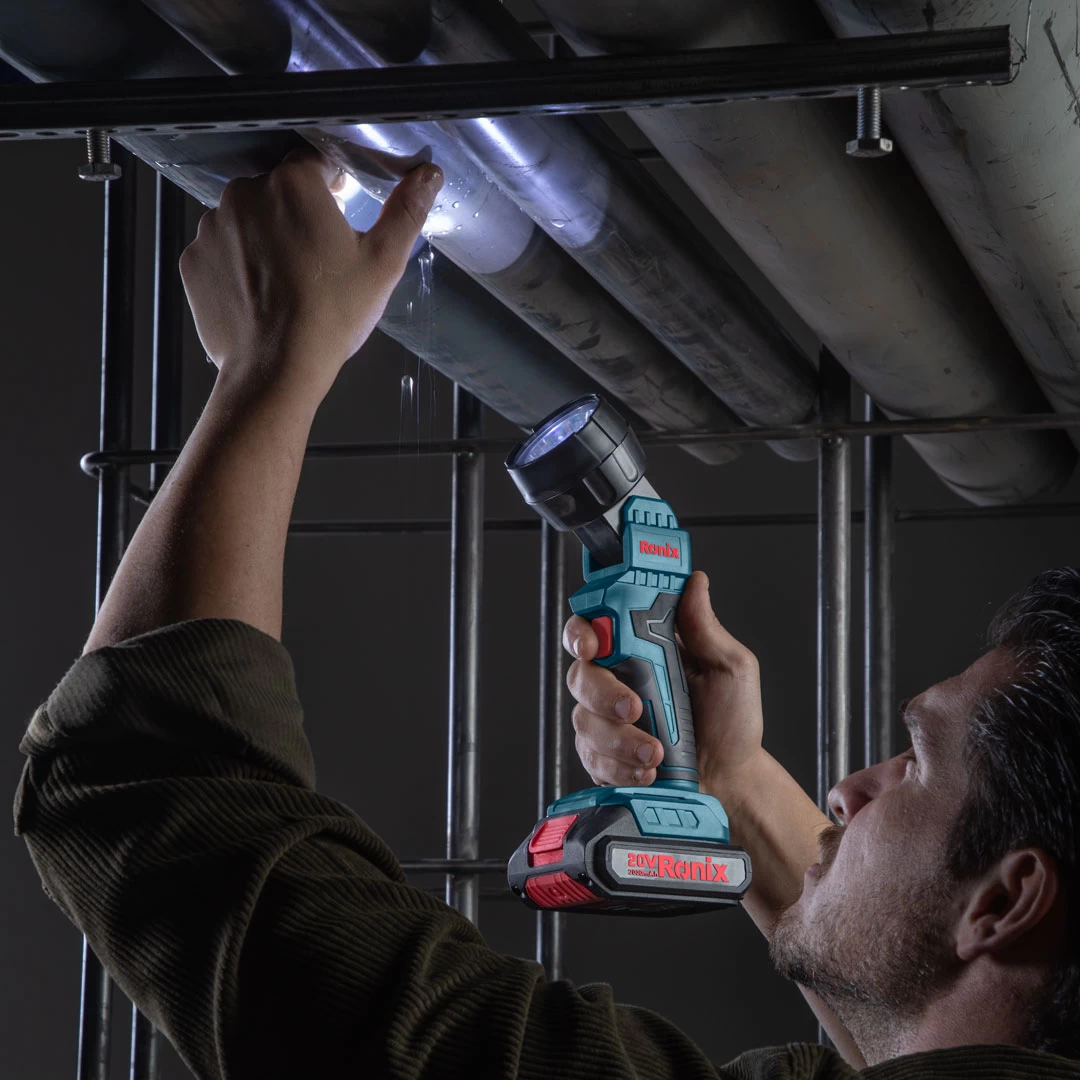 Lámpara de trabajo LED Inalámbrica de 20V y 5W