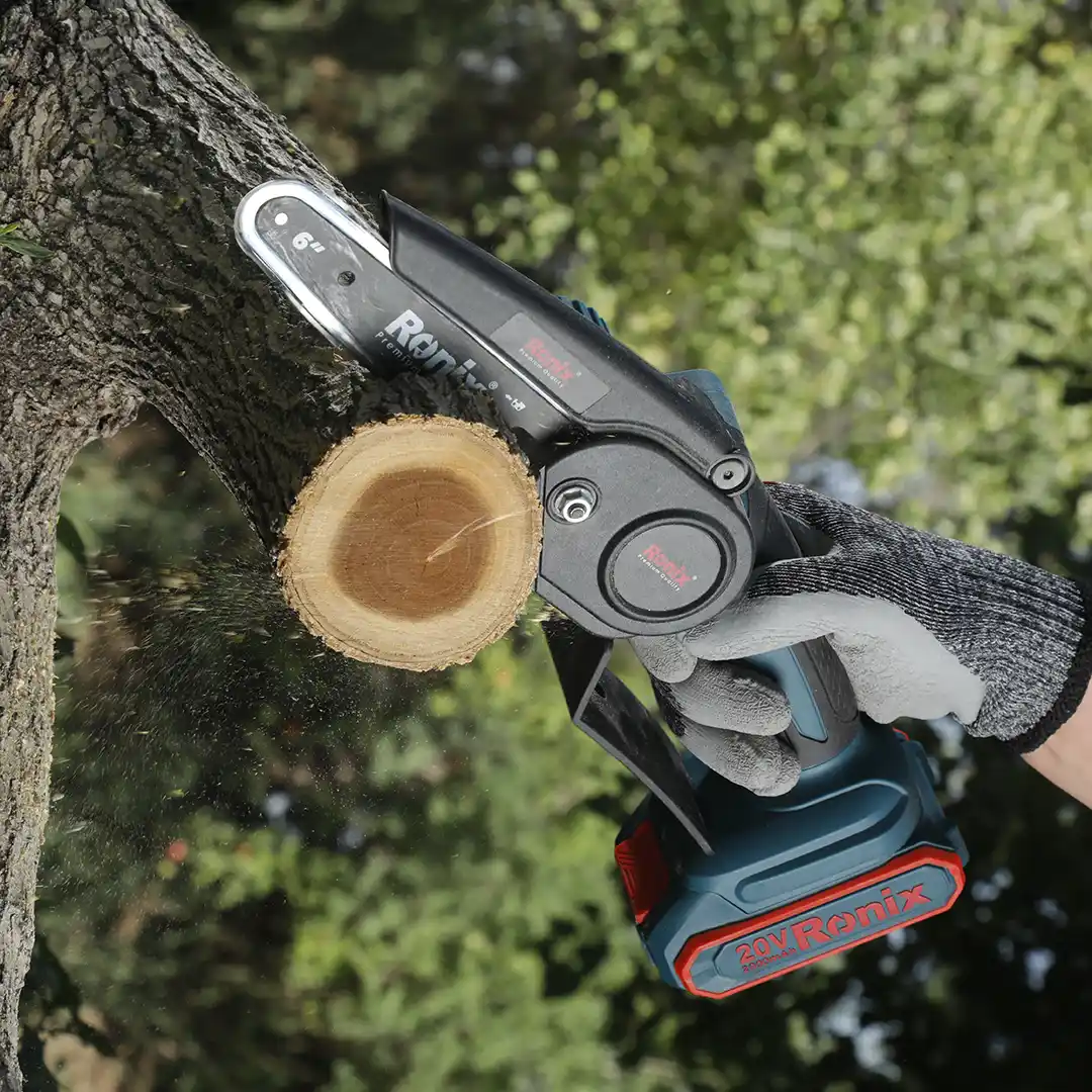 20V Cordless Chain Saw