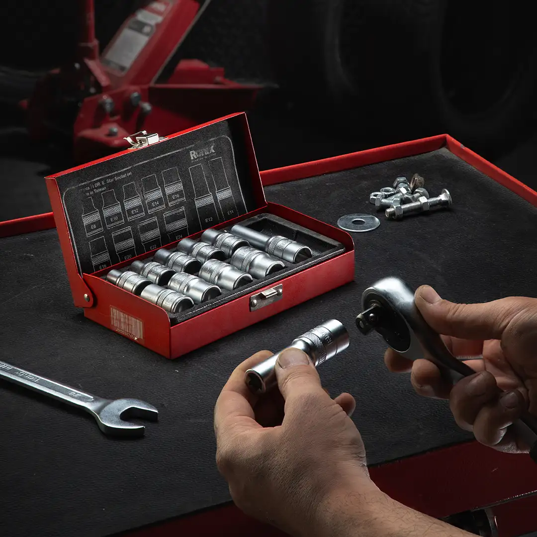 E Socket Set(11pcs)-1/2 inch