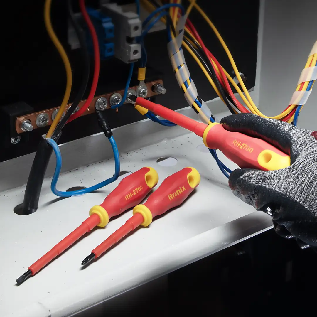 (3pcs)VDE Screwdriver Set