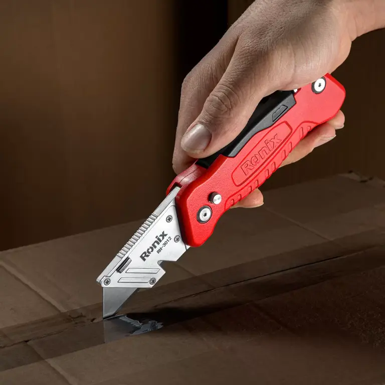 Multi Fold trapezoidal Retractable CUTTER