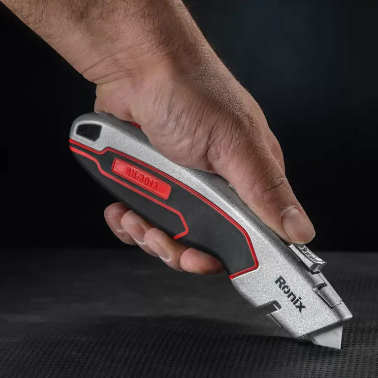 trapezoidal Retractable CUTTER-Step Model