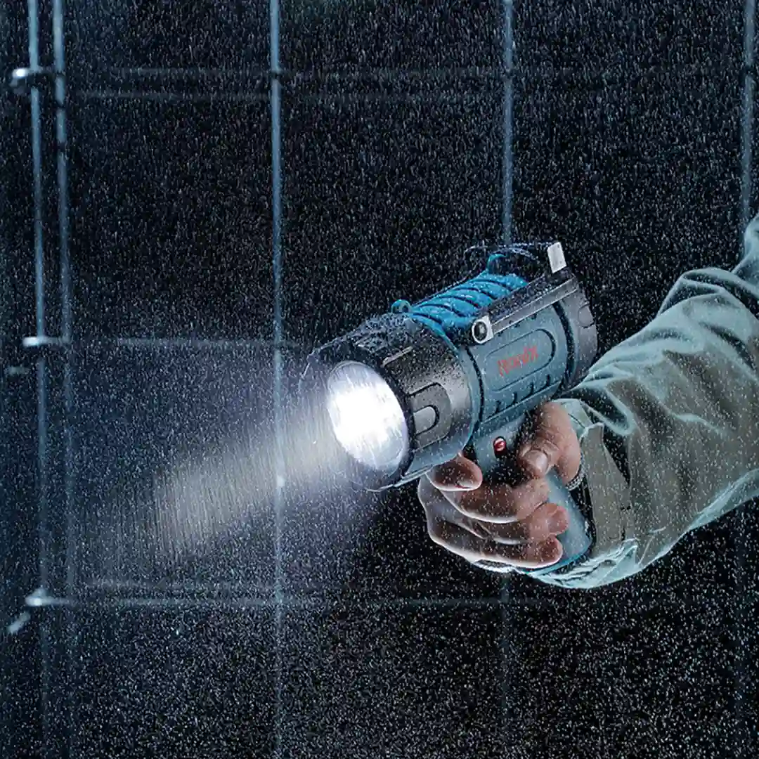 Wiederaufladbarer Tauchscheinwerfer 1500 lm