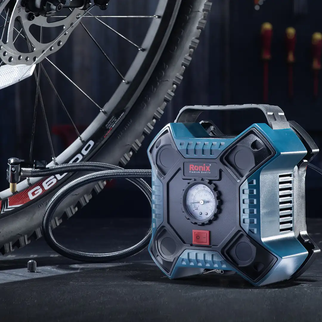 مضخة هواء  ACرقمية400 ليتر160 PSI  كجم 1.52حقيبة