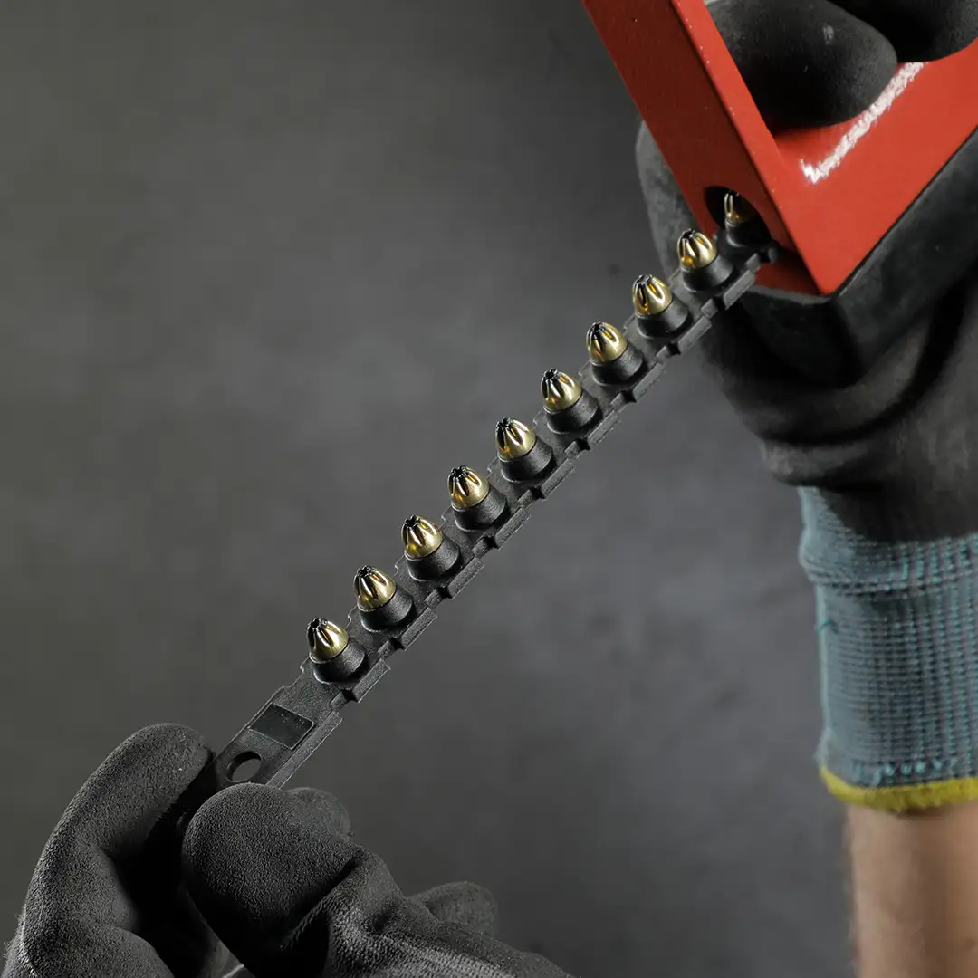 Nail Gun Driver Pin, Cal 6.8*11 *27mm, Black locks