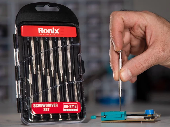 Ronix Model 3420 3.6V Cordless Brushless Mini Grinder Tools for DIY - China  DIY Grinder Tools, Cordless Mini Grinder