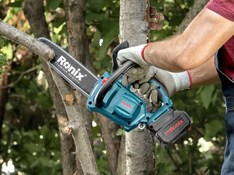 cordless chainsaw supplier